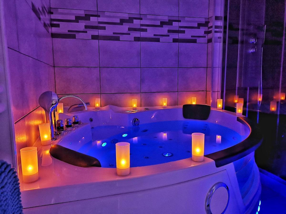 ☆ Ours & Spa ☆ Cosy ☆ Magic ☆ Locbnb ☆ 바 외부 사진