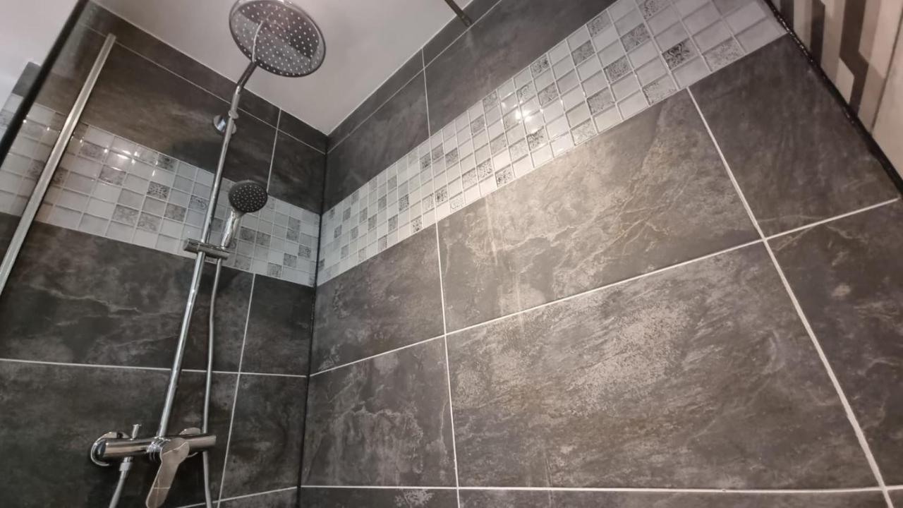 ☆ Ours & Spa ☆ Cosy ☆ Magic ☆ Locbnb ☆ 바 외부 사진